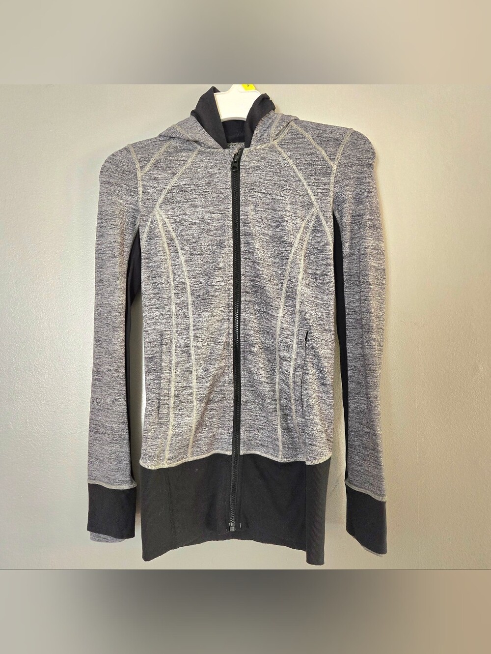 Lululemon Daily Practice Jacket Full Zip Hooded Rio Mist Gray Black Women's Sz 2